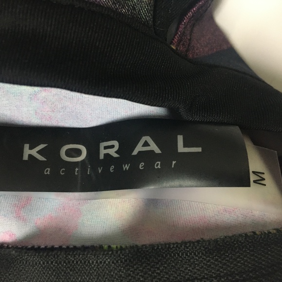 NEW Koral Immersion Long Sleeve Crop Top w Cut Outs Thumb Holes - Picture 8 of 14